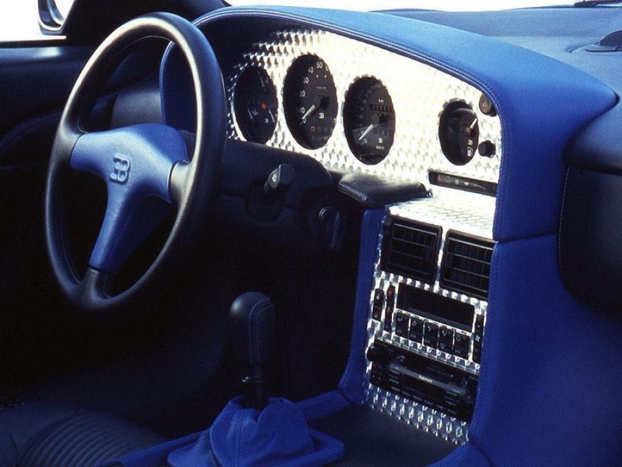  Bugatti EB110 Cyan by Rinspeed 1994 года  (фото 4 из 7)